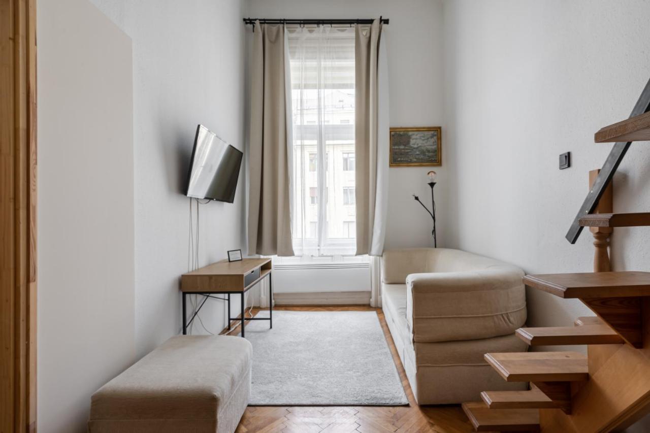 Retro Rebel Mode Apartment 布达佩斯 外观 照片